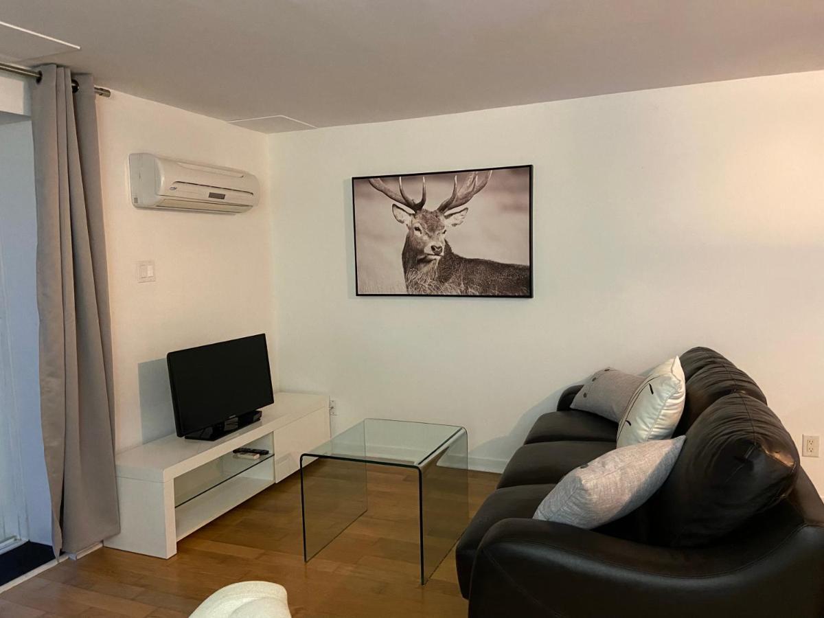 Condo Hotel Au Pied Du Mont Orford Kültér fotó